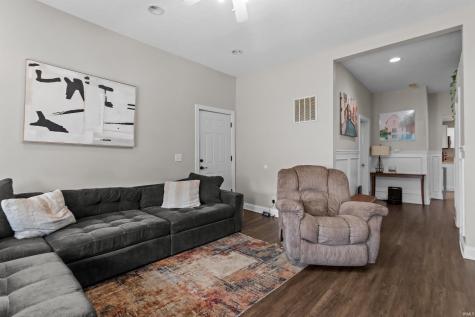 214 N Indiana Street Greentown IN 46936