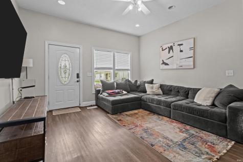 214 N Indiana Street Greentown IN 46936