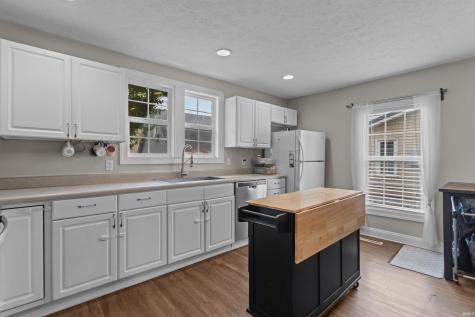 214 N Indiana Street Greentown IN 46936