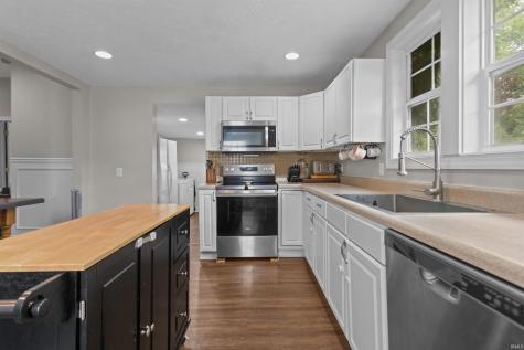 214 N Indiana Street Greentown IN 46936