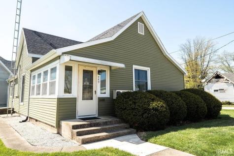 449 N 7th Street Mitchell IN 47446