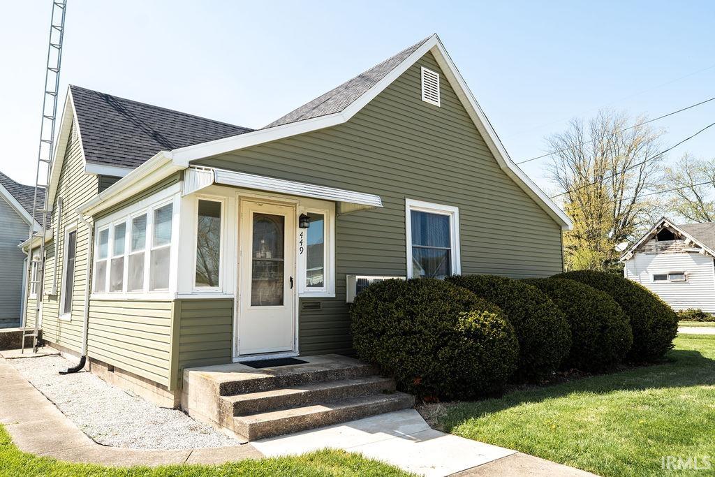 449 N 7th Street Mitchell IN 47446