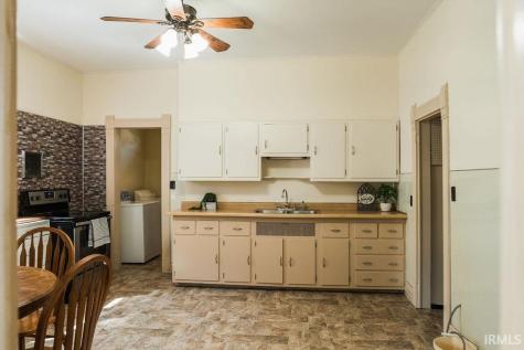 449 N 7th Street Mitchell IN 47446