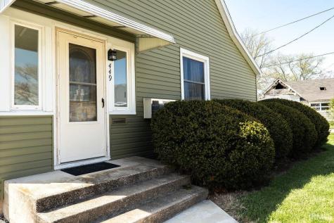 449 N 7th Street Mitchell IN 47446