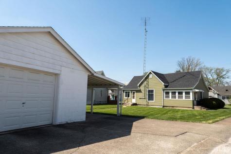 449 N 7th Street Mitchell IN 47446