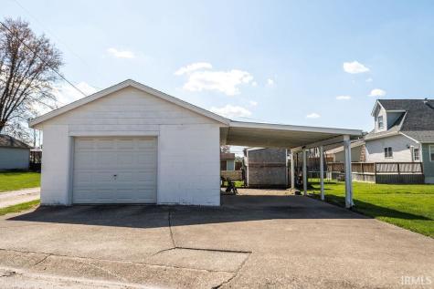 449 N 7th Street Mitchell IN 47446