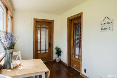 449 N 7th Street Mitchell IN 47446
