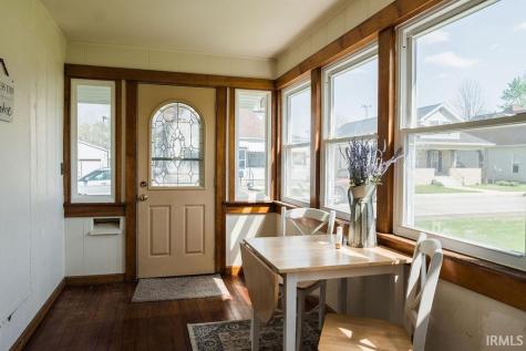 449 N 7th Street Mitchell IN 47446