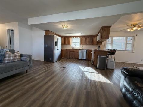 740 S 2nd Street Dugger IN 47848