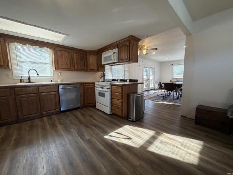 740 S 2nd Street Dugger IN 47848