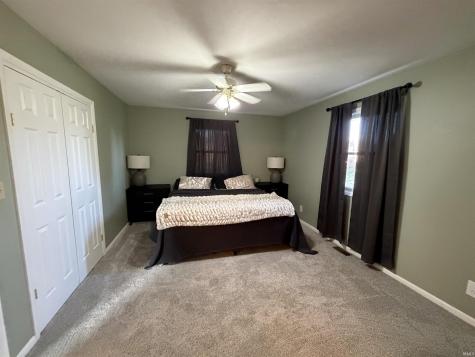 740 S 2nd Street Dugger IN 47848
