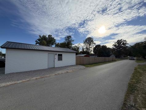 740 S 2nd Street Dugger IN 47848