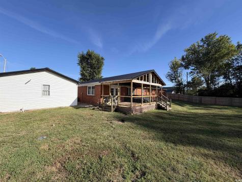 740 S 2nd Street Dugger IN 47848