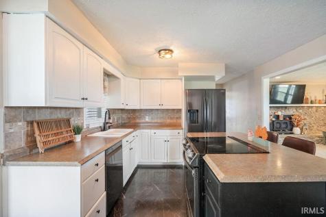 1021 E Meridian Street Sharpsville IN 46068