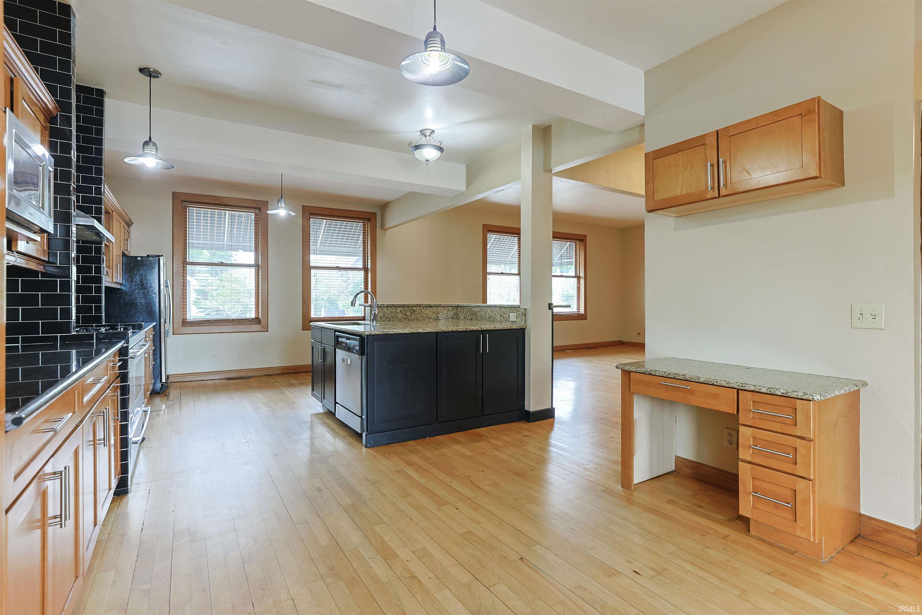 306 S Notre Dame Avenue South Bend IN 46617