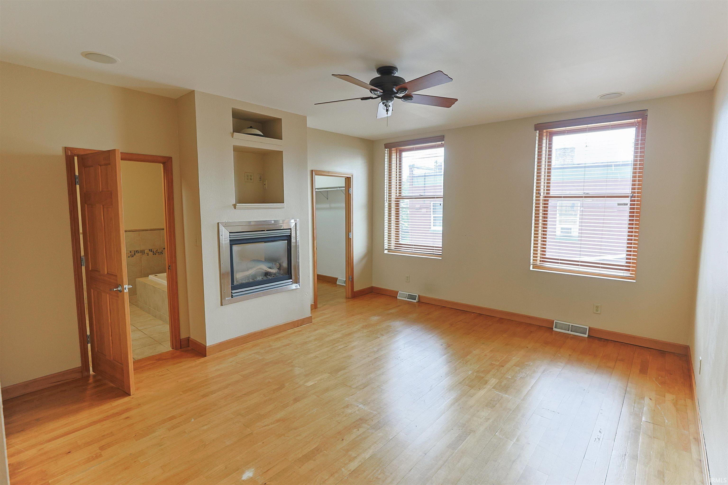 306 S Notre Dame Avenue South Bend IN 46617