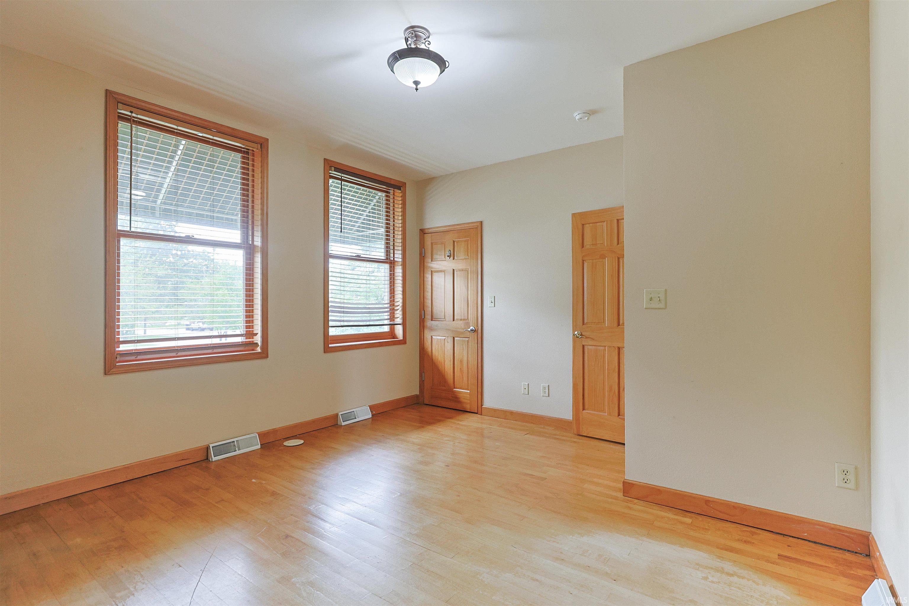 306 S Notre Dame Avenue South Bend IN 46617