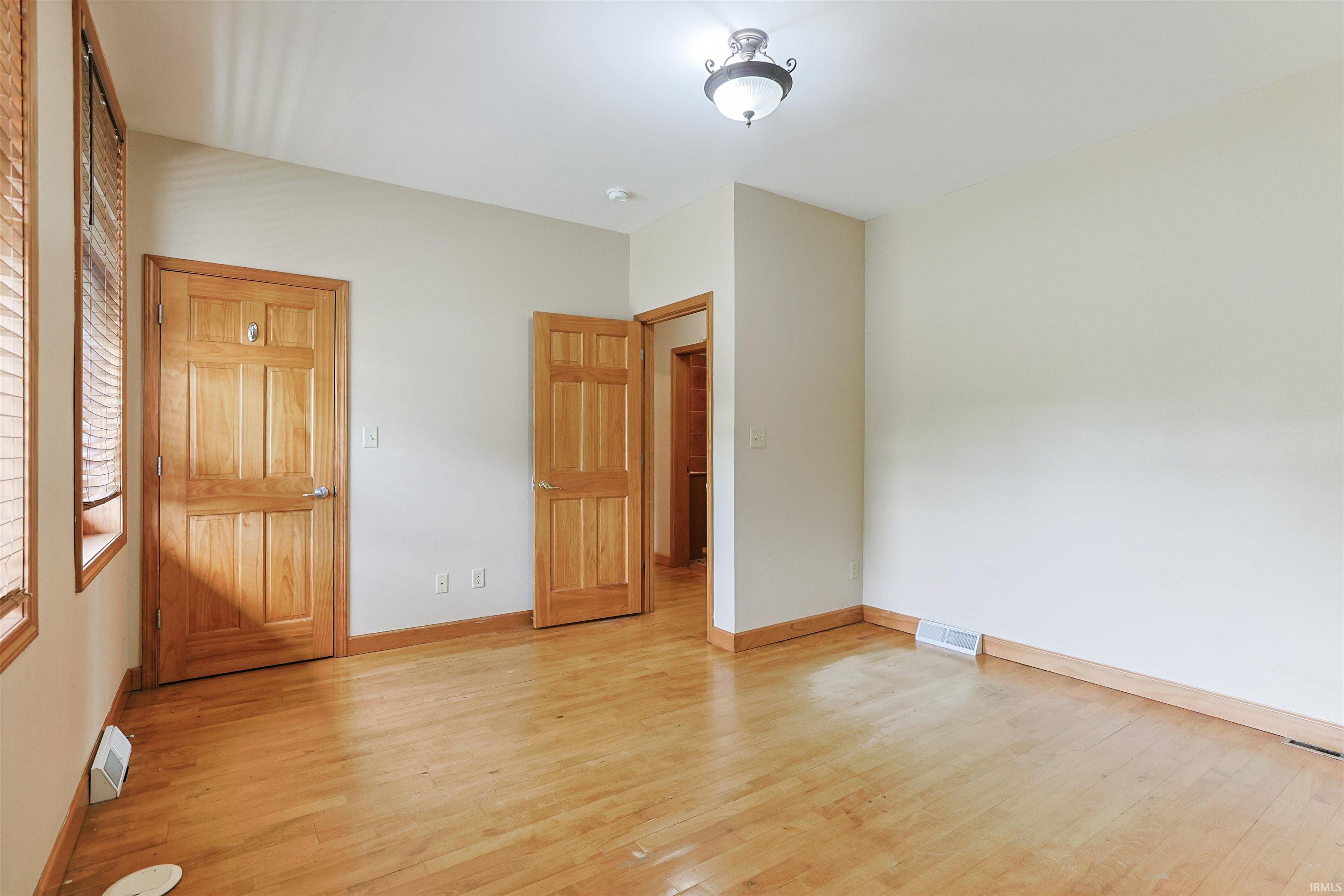 306 S Notre Dame Avenue South Bend IN 46617