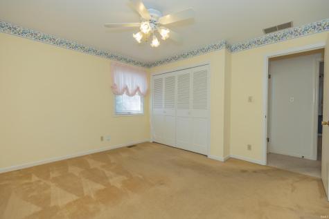 2410 Hialeah Drive Evansville IN 47715