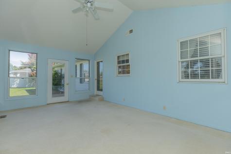 2410 Hialeah Drive Evansville IN 47715