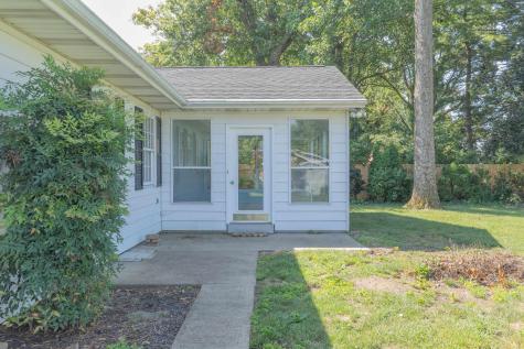 2410 Hialeah Drive Evansville IN 47715