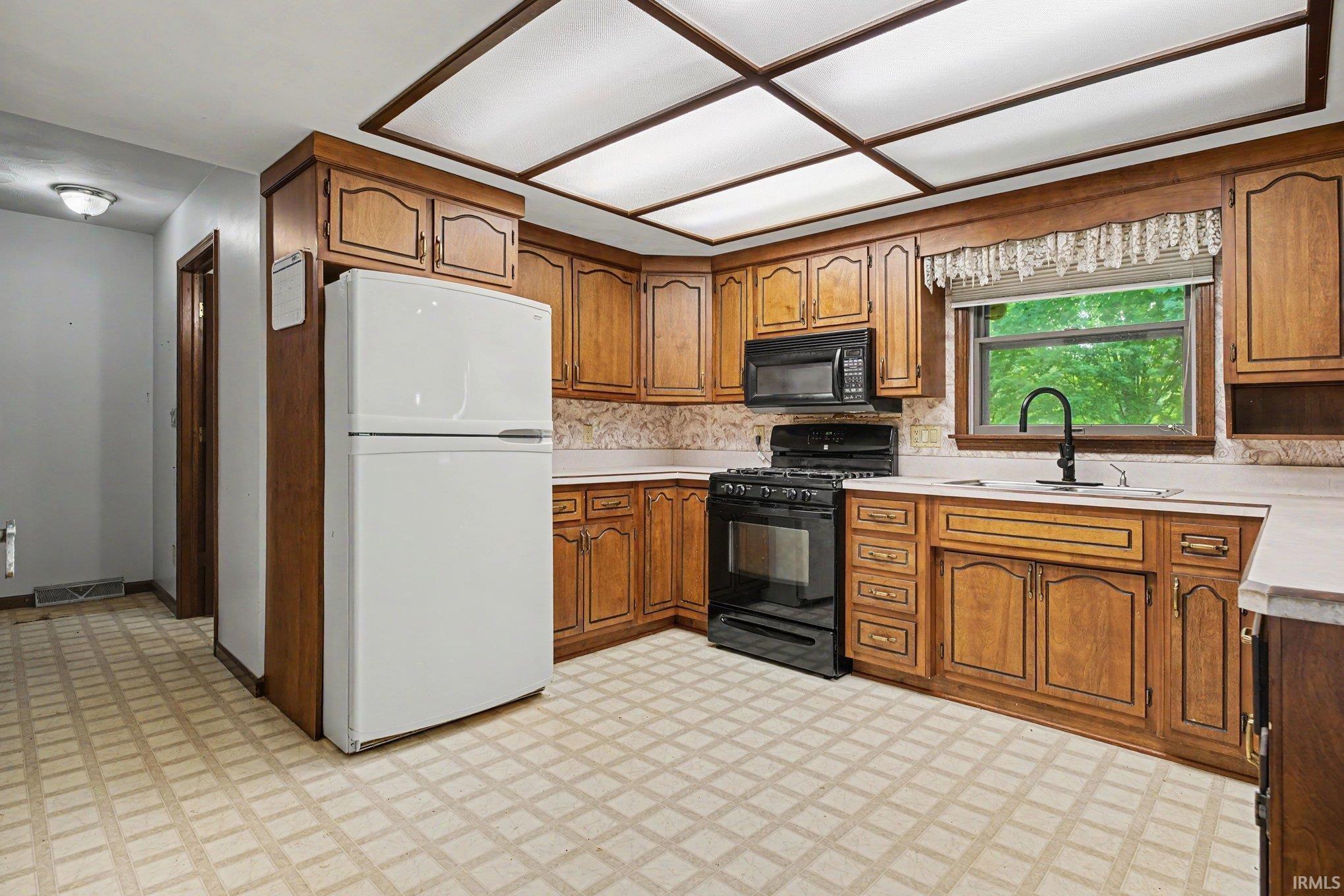 59046 County Road 9 Road Elkhart IN 46517