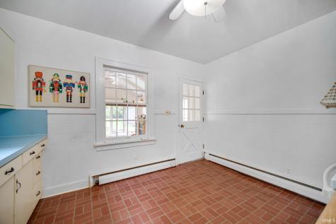 17078 18b Road Culver IN 46511