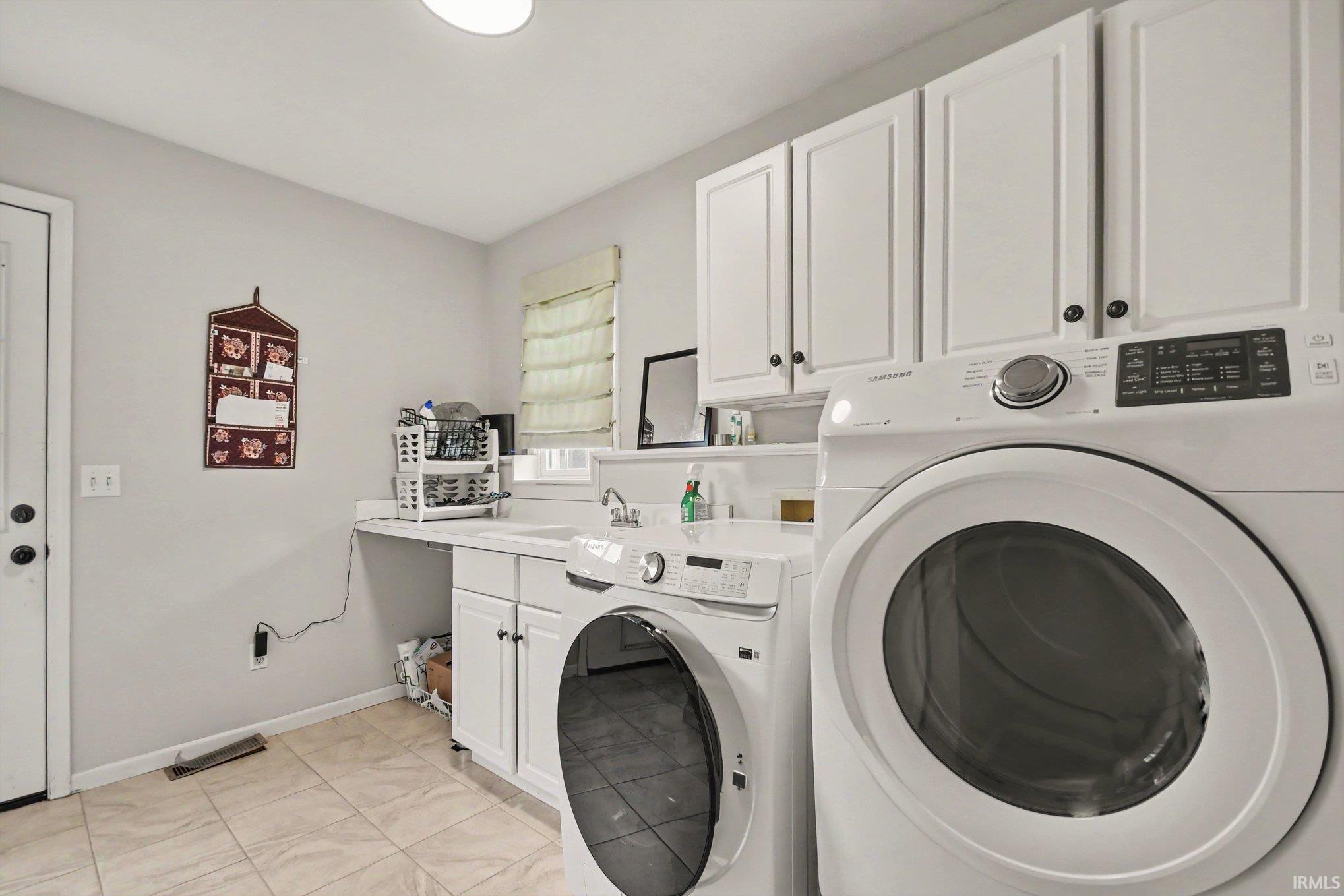 50581 Weeping Willow Run E Granger IN 46530