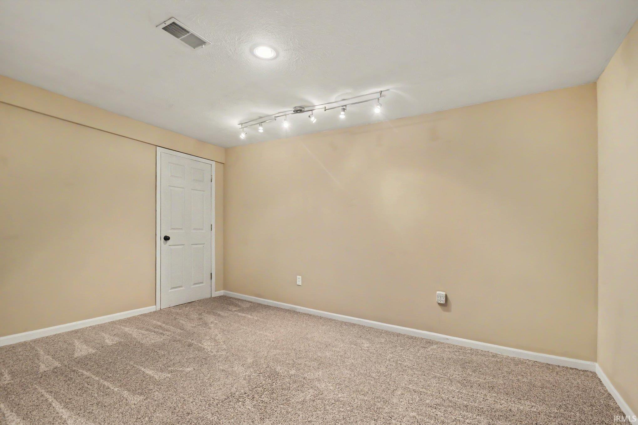 50581 Weeping Willow Run E Granger IN 46530