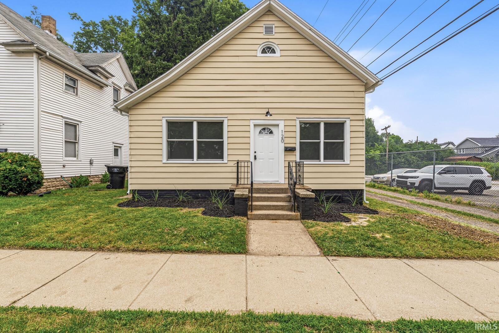 120 N Frances Street South Bend IN 46617