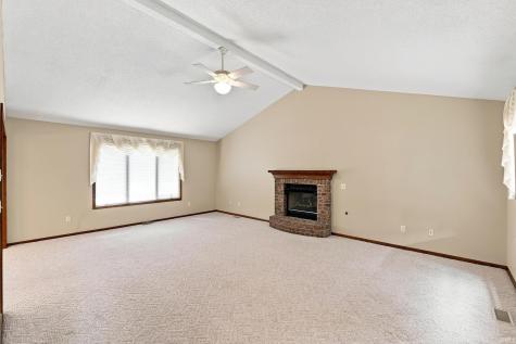 2127 Caravelle Drive Fort Wayne IN 46814