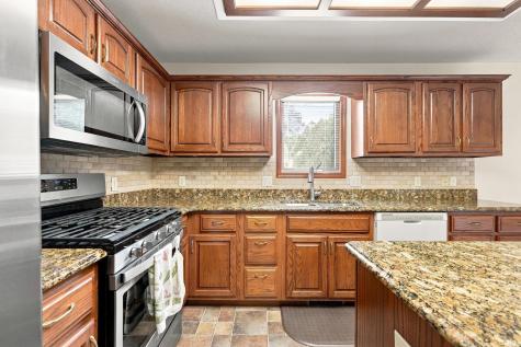 2127 Caravelle Drive Fort Wayne IN 46814