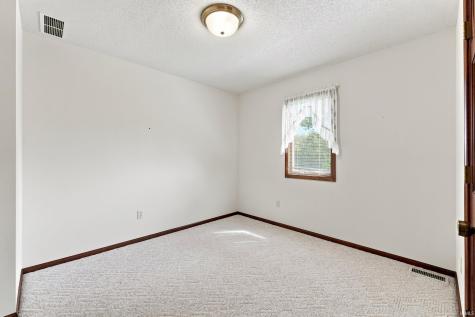 2127 Caravelle Drive Fort Wayne IN 46814