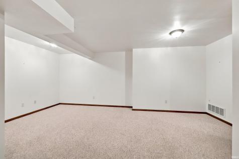 2127 Caravelle Drive Fort Wayne IN 46814