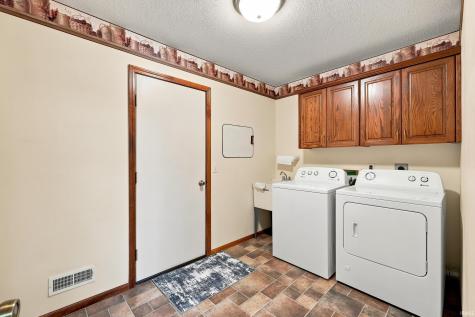 2127 Caravelle Drive Fort Wayne IN 46814