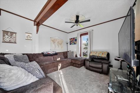 402 N Main Street Nappanee IN 46550