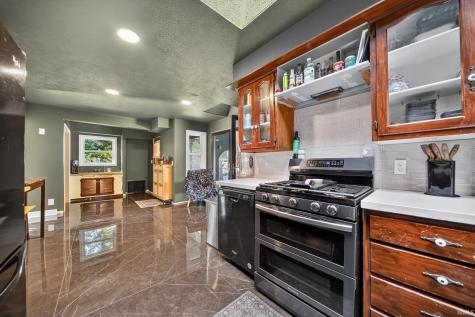402 N Main Street Nappanee IN 46550