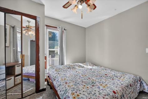 402 N Main Street Nappanee IN 46550