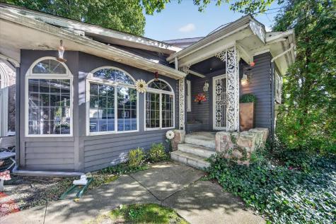 402 N Main Street Nappanee IN 46550