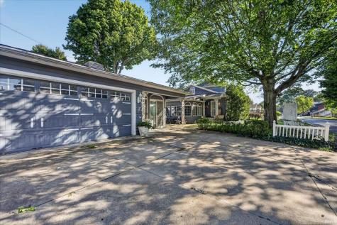 402 N Main Street Nappanee IN 46550