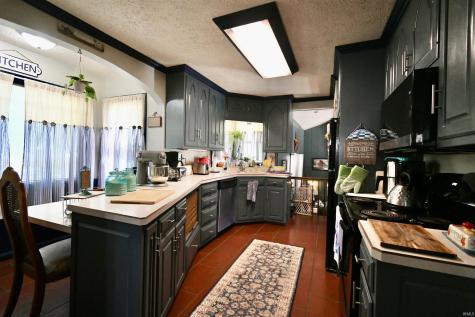 211 W Main Street Rossville IN 46065