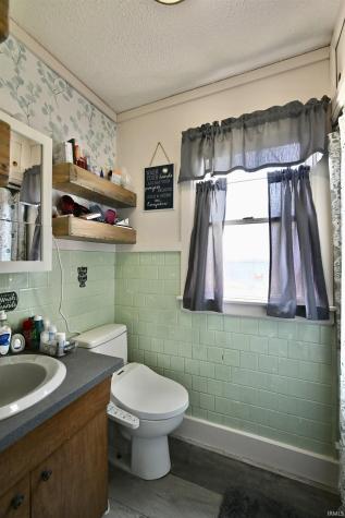 211 W Main Street Rossville IN 46065