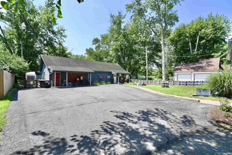 211 W Main Street Rossville IN 46065