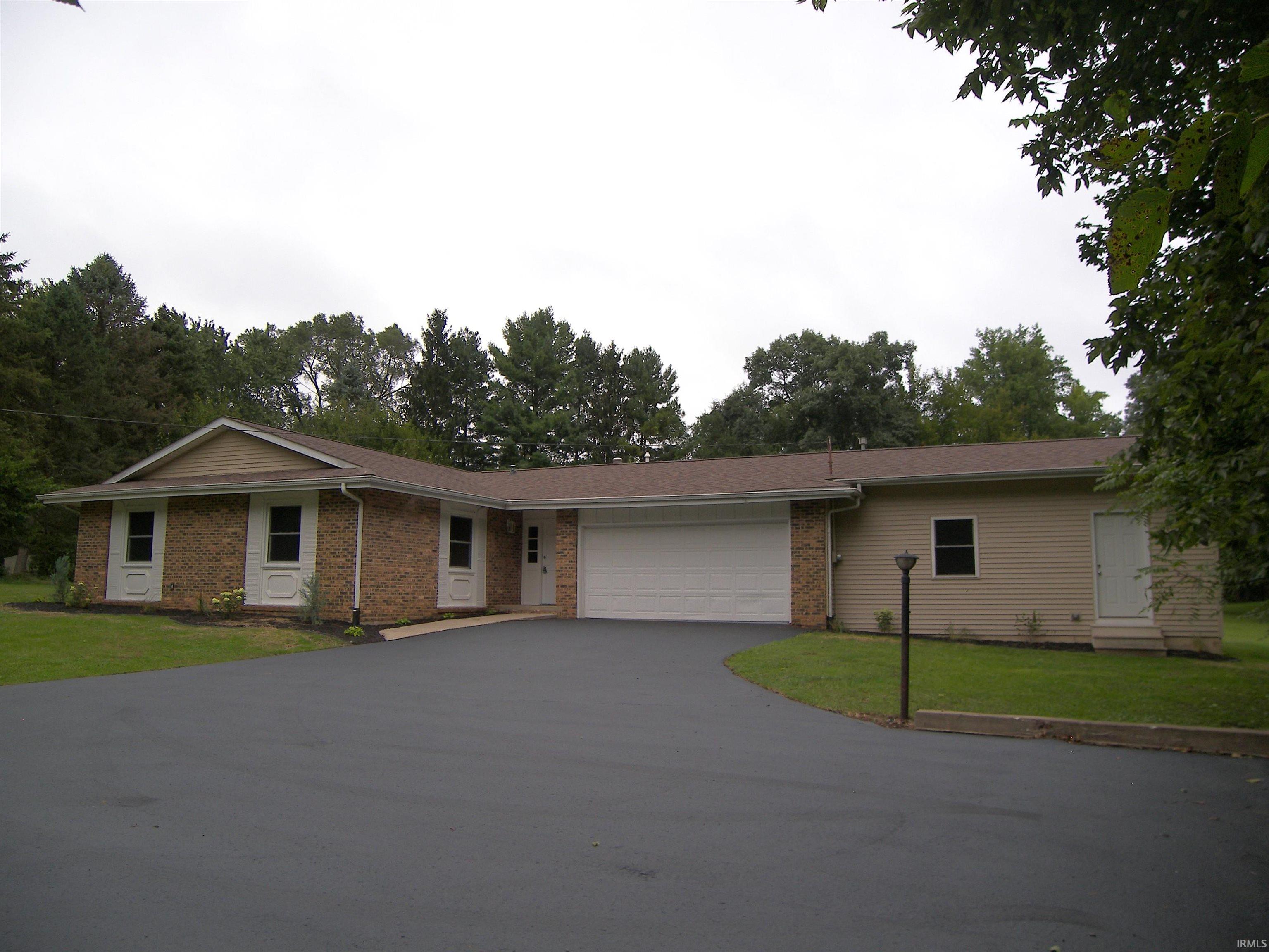 217 Ra Mar Drive Warsaw IN 46580