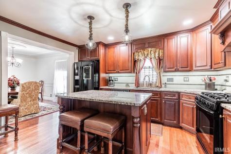 3908 Hogue Road Evansville IN 47712