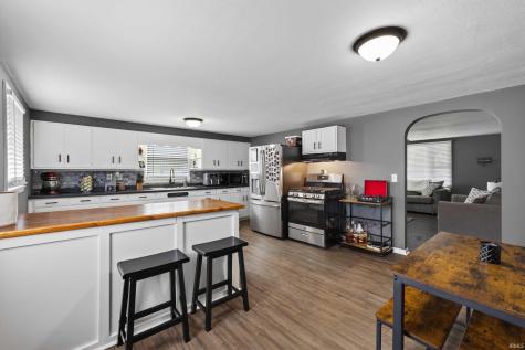 2207 I Street Bedford IN 47421