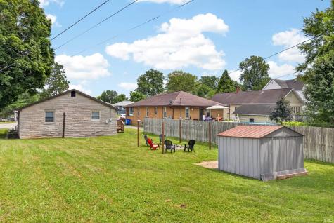 2207 I Street Bedford IN 47421