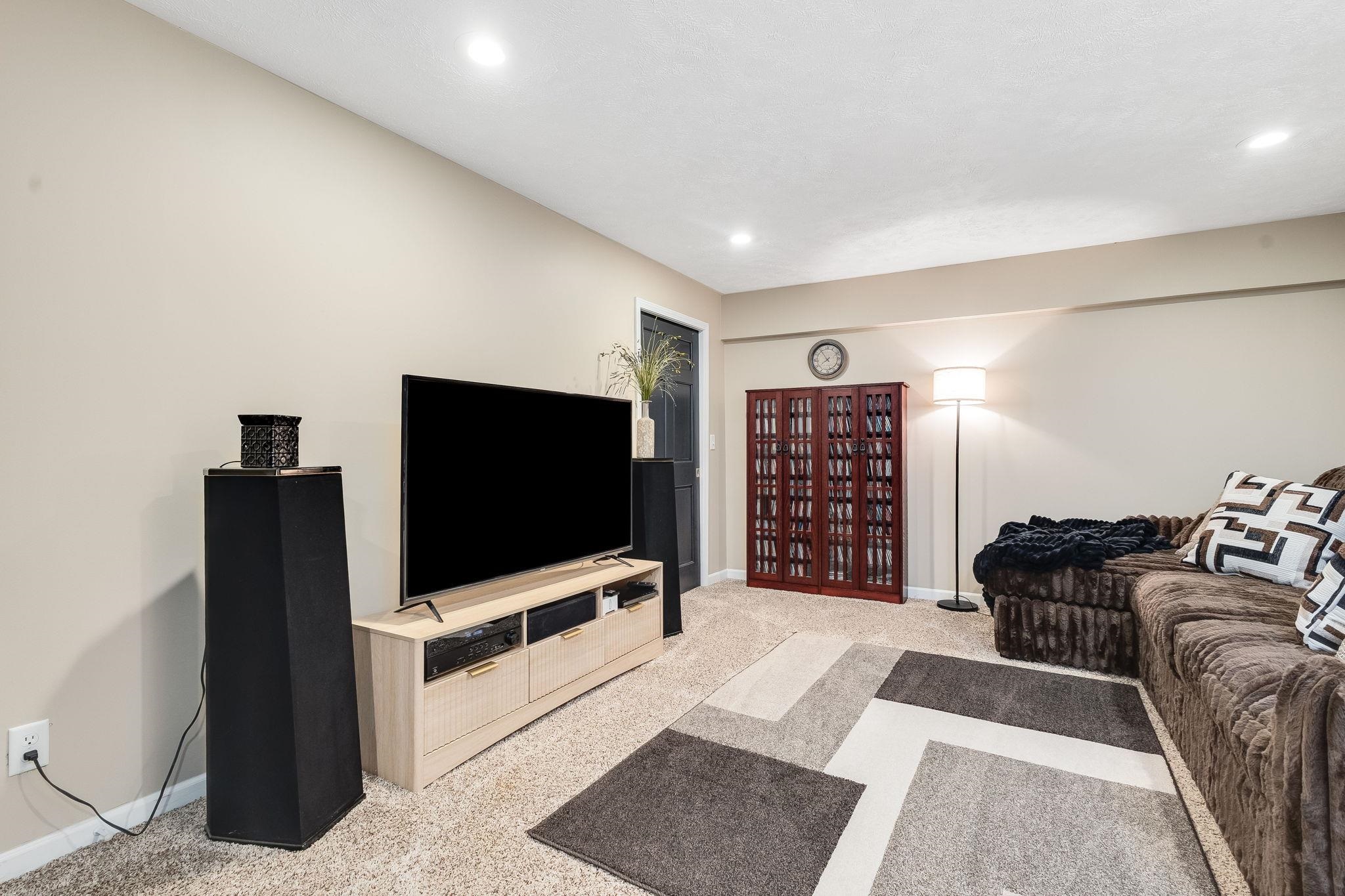 54541 Hunters Court Elkhart IN 46514