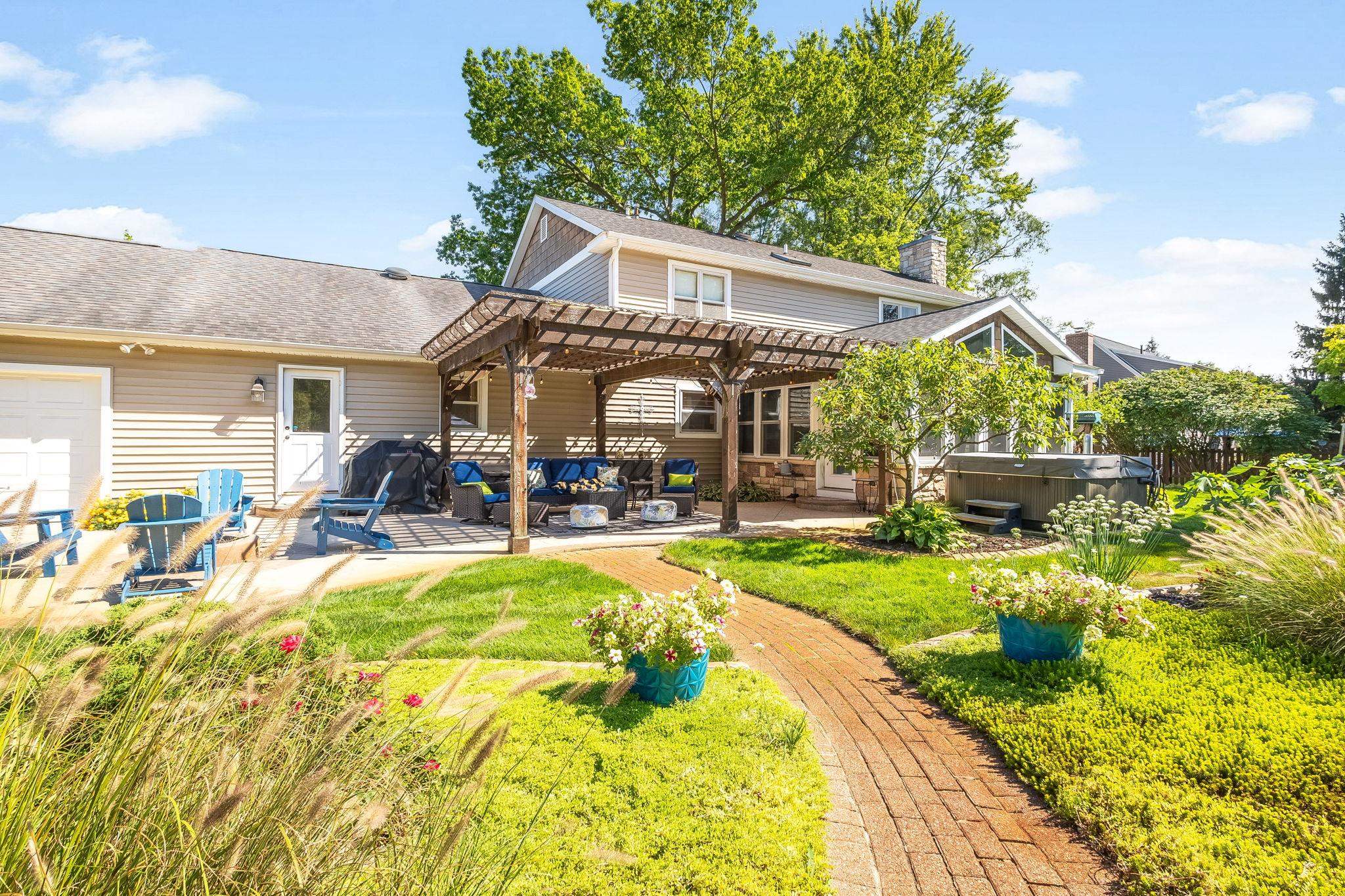 54541 Hunters Court Elkhart IN 46514