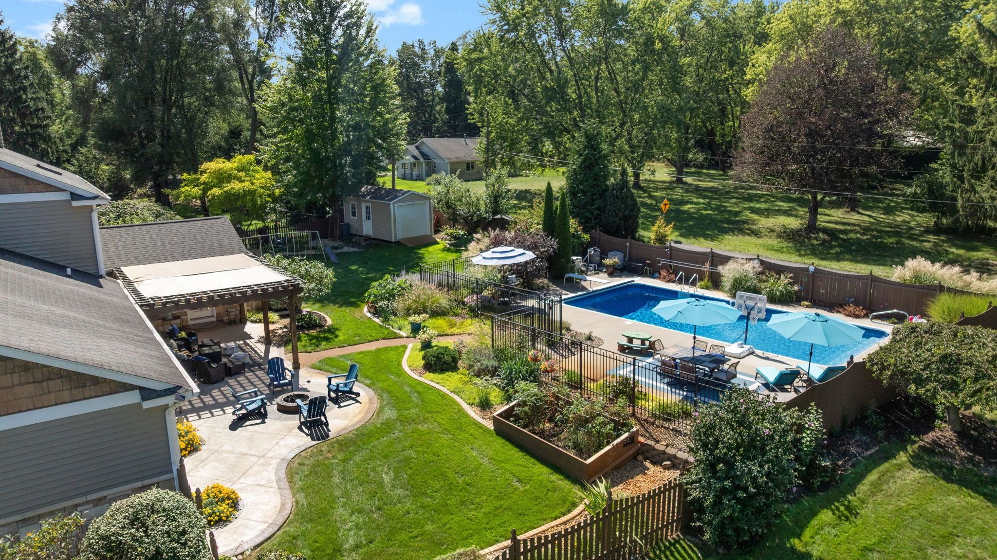 54541 Hunters Court Elkhart IN 46514
